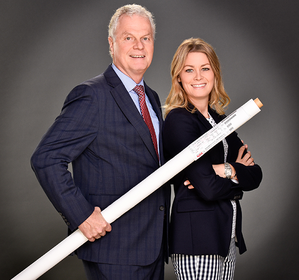 Managing Directors Peter V. Fleischer and Julia Fleischer-Weidenbach  // PVF Mesh & Screen Technology GmbH // Markt Schwaben